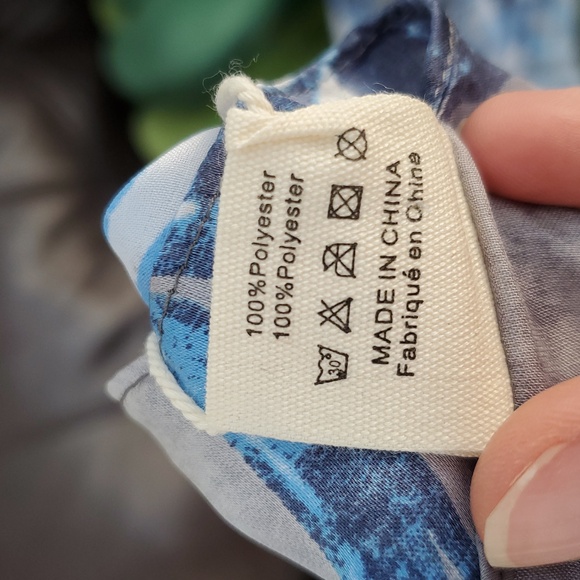 NWT Blue and Grey silk cover-up - Picture 5 of 5